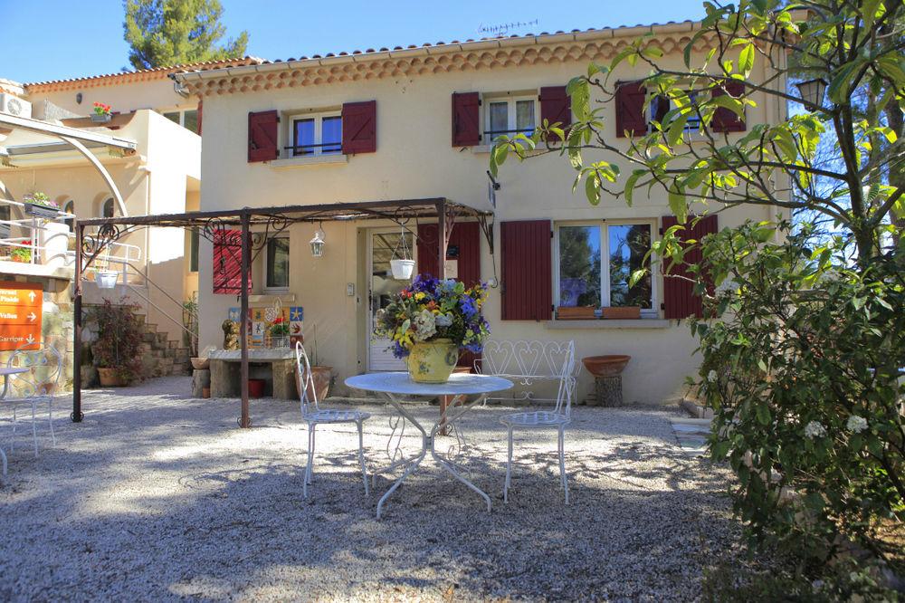 Hotel Le Mas Des Ecureuils Aix-en-Provence Ngoại thất bức ảnh