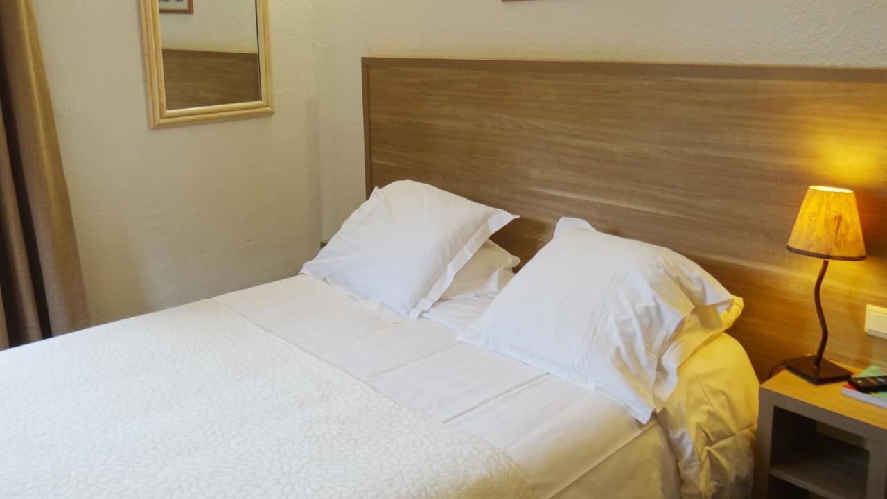 Hotel Le Mas Des Ecureuils Aix-en-Provence Ngoại thất bức ảnh